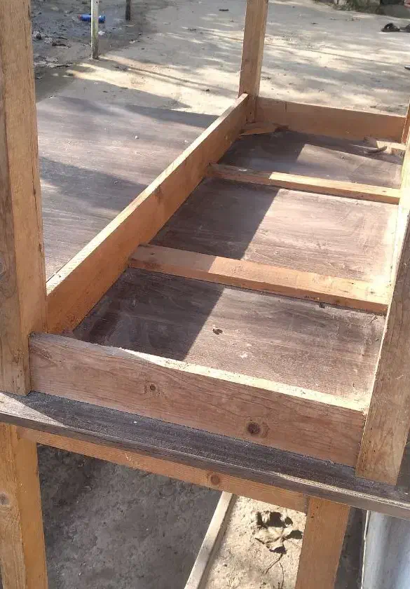 تعدادی میز و نیمکت mdf پایه نراد|کافیشاپ و رستوران|آستانه اشرفیه, |دیوار