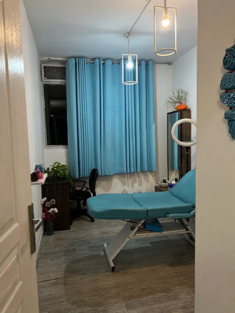 اجاره ۲ اتاق در سالن مزون|خدمات آرایشگری و زیبایی|تهران, پونک|دیوار