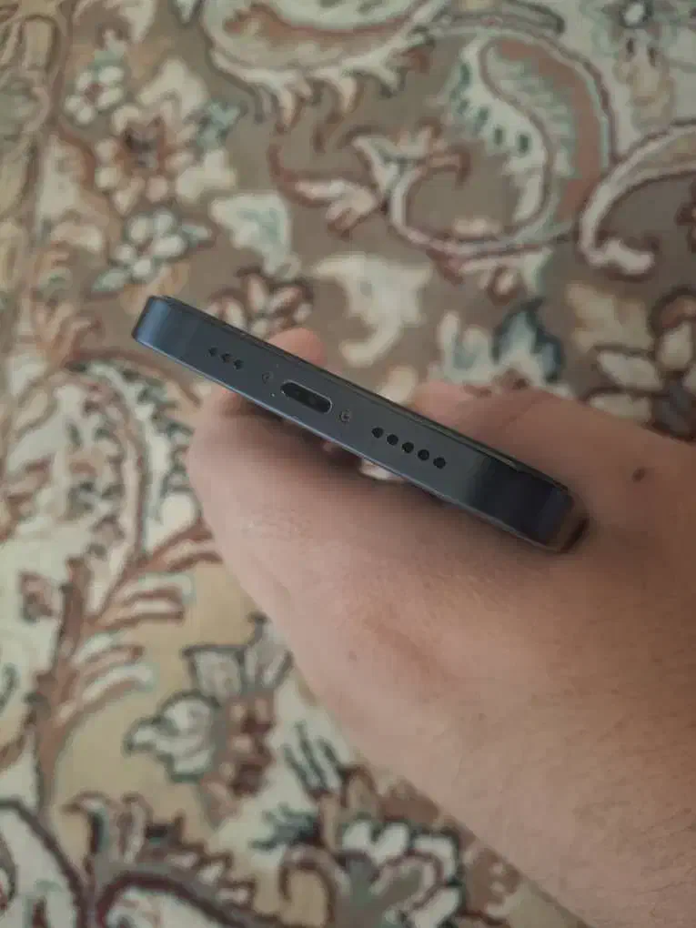 ایفون 13 معمولی 128|موبایل|بروجن, |دیوار