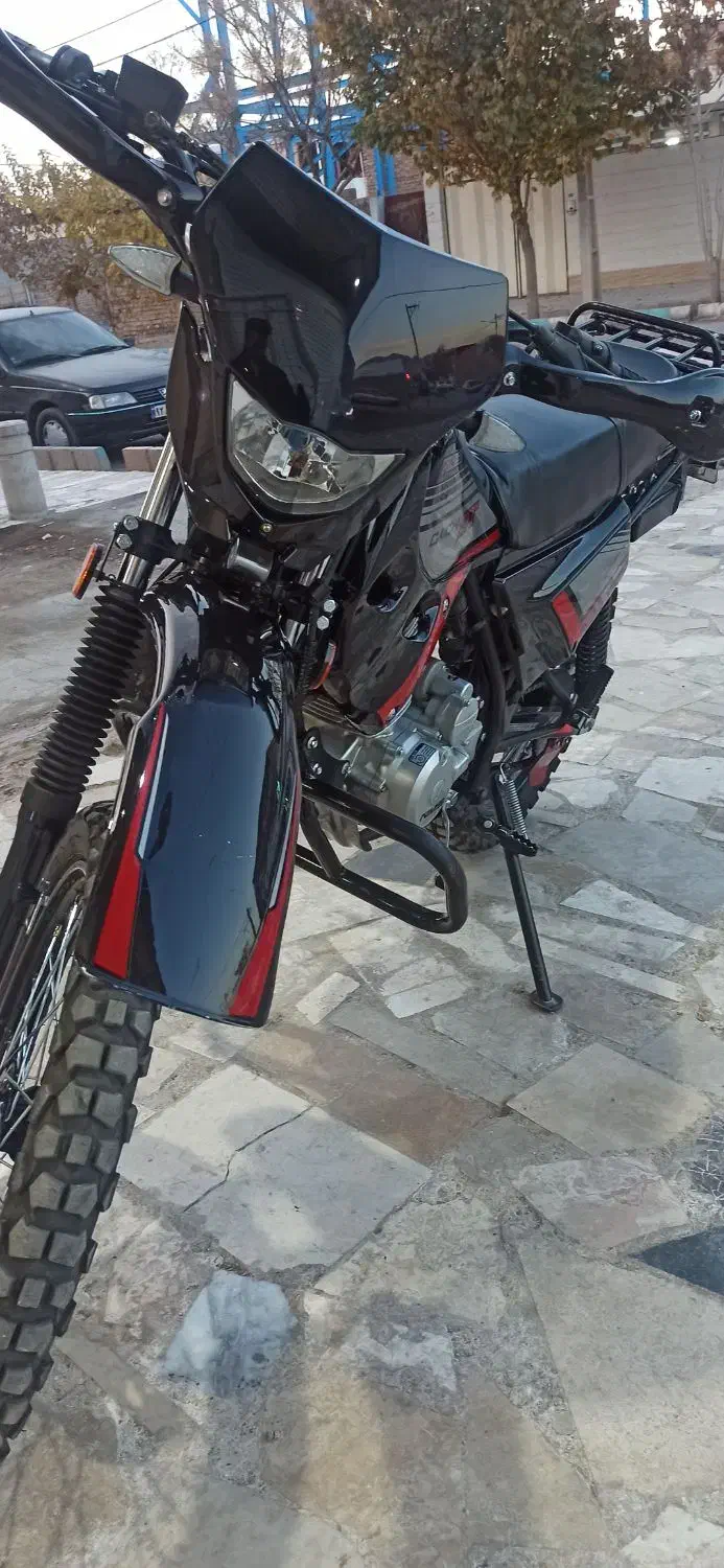 تریل 200 DT|موتورسیکلت|کرمان, |دیوار