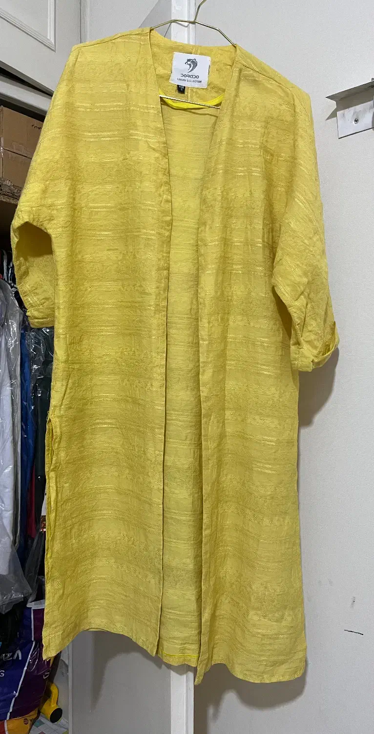 تعدادی مانتو و لباس زنانه سایز ۳۸-۴۰|لباس|اردکان, |دیوار