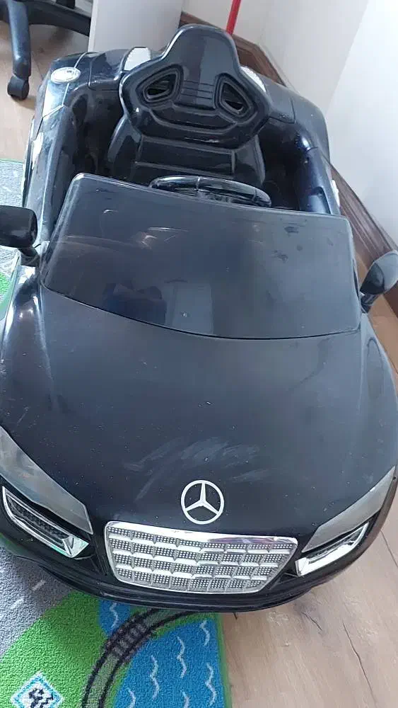 ماشین شارژی دو موتوره طرح بنز|اسباب‌بازی بچه|تهران, شهرک پرواز|دیوار