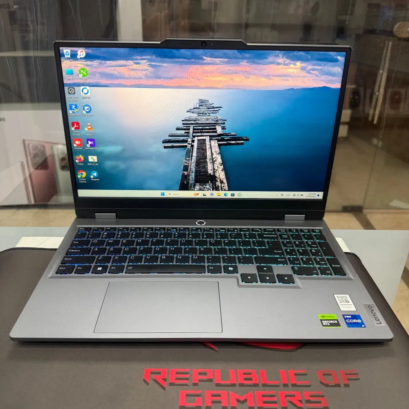 لپتاپ گیمینگLenovoرم24هارد۱ترا نسل۱۳ گرافیکRTx4050|رایانه همراه|تهران, دزاشیب|دیوار