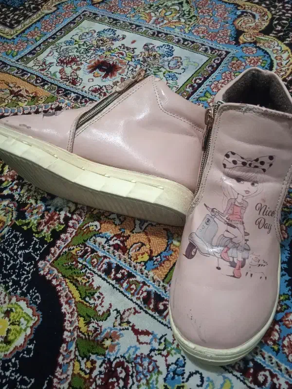 کفش های دخترانه|کفش و لباس بچه|سنندج, |دیوار