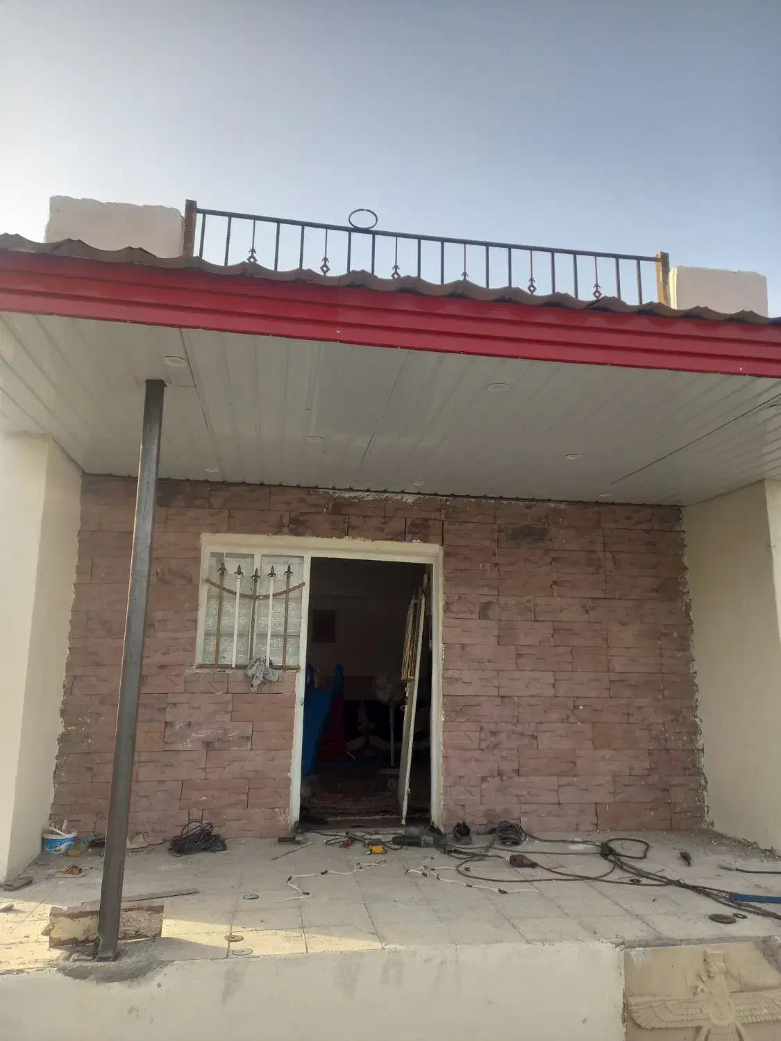 جوشکاری و اجرای شیروانی سیار( حاج امینی )|خدمات پیشه و مهارت|ساوه, |دیوار