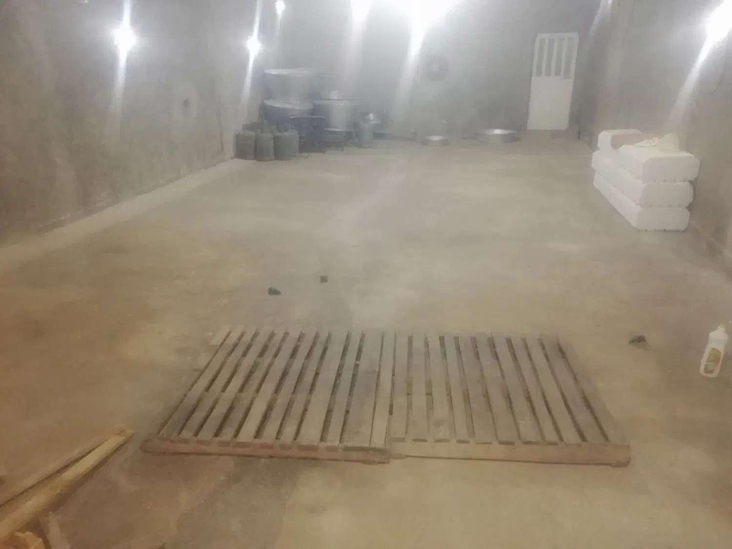 اجاره انباری 120متربلوارنصرمافیروزان|اجارهٔ دفتر صنعتی، کشاورزی، تجاری|شیراز, ماه فیروزان|دیوار