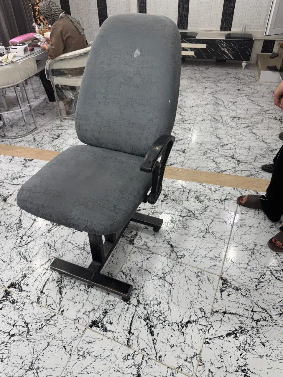 فروش لوازم کامل آرایشگاه زنانه و دیوار کوپ کامل|آرایشگاه و سالن‌های زیبایی|خشت, |دیوار