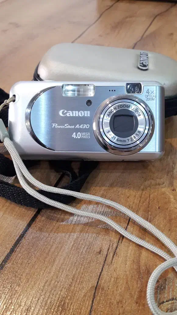 دوربین|دوربین عکاسی و فیلمبرداری|صدرا-فارس, فاز ۱|دیوار