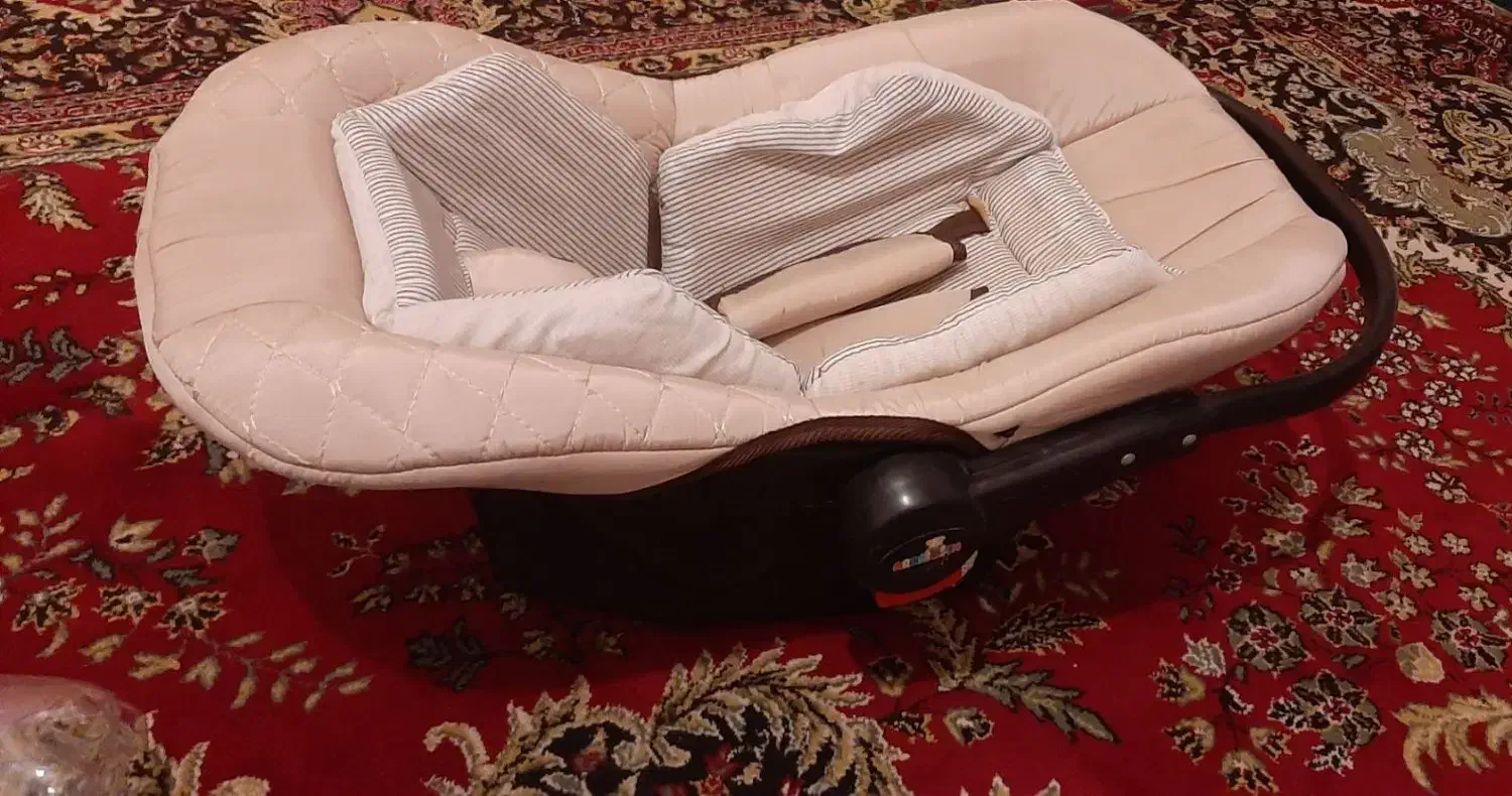 کریر سالم و تمیز|کالسکه و لوازم جانبی|قوچان, |دیوار