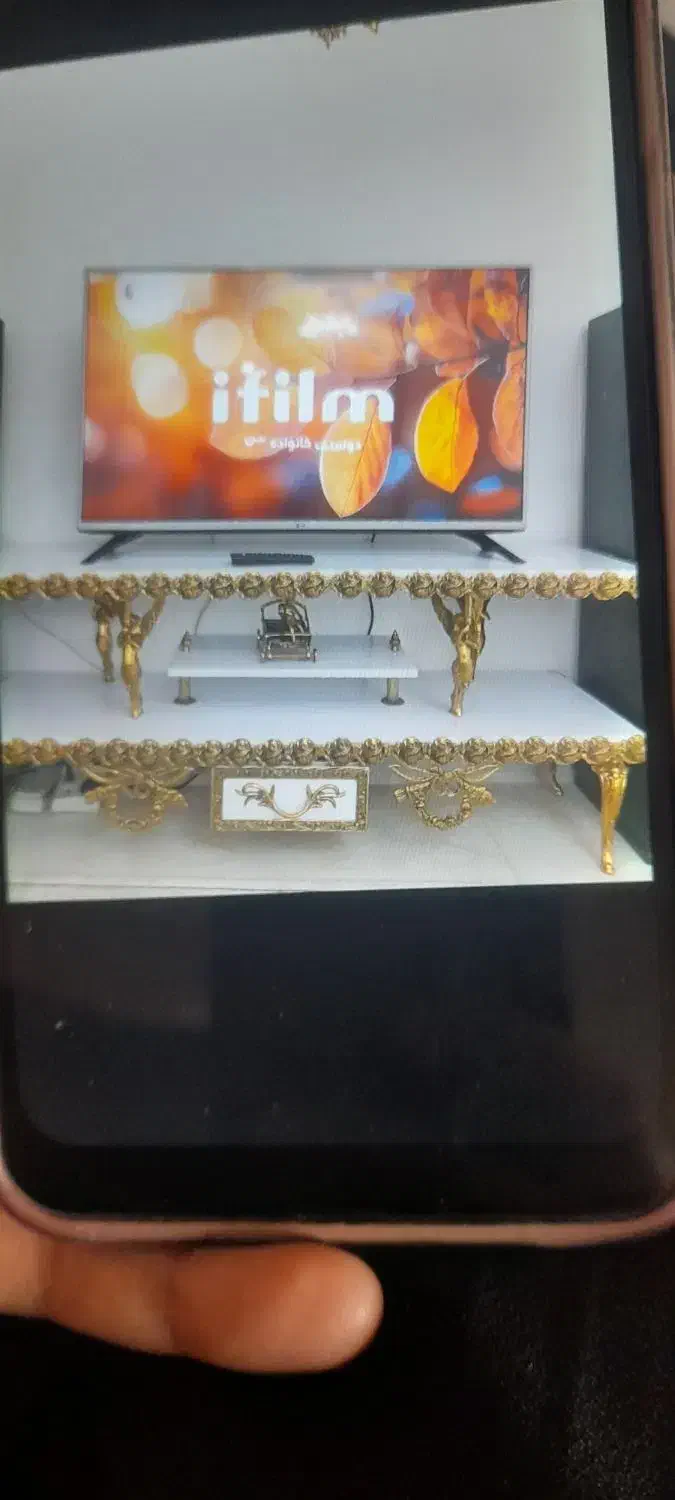 یک عدد میز تلویزیون برنز در حد کاملا نو|میز تلویزیون|محمدشهر, محمدشهر|دیوار