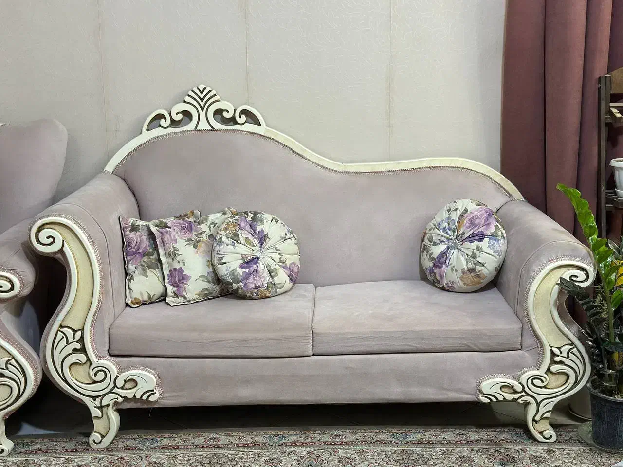 مبل ۷ نفره درحد نو و کاملا سالم|مبلمان خانگی و میز عسلی|بندرعباس, |دیوار