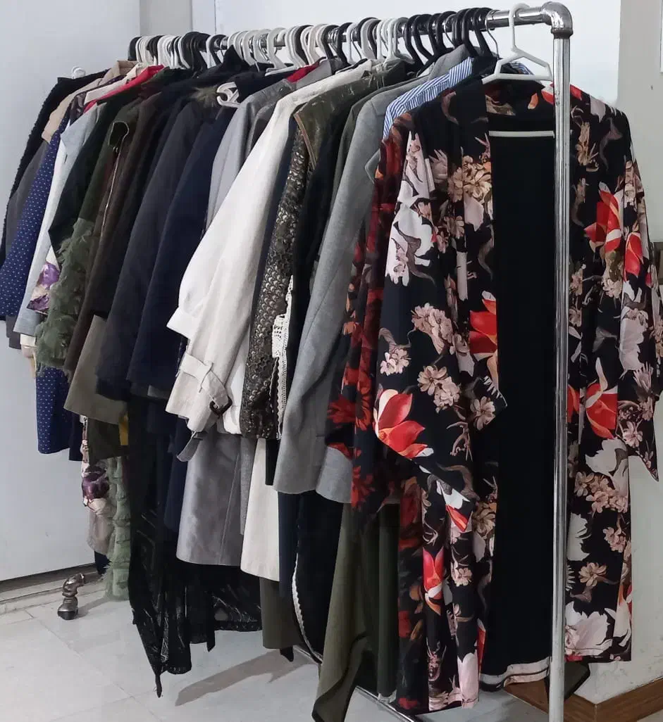 کاپشن،پالتو،مانتو،شلوار ،بارونی  از سایز ۳۴تا ۵۶|لباس|مشهد, هفت تیر (آب و برق)|دیوار