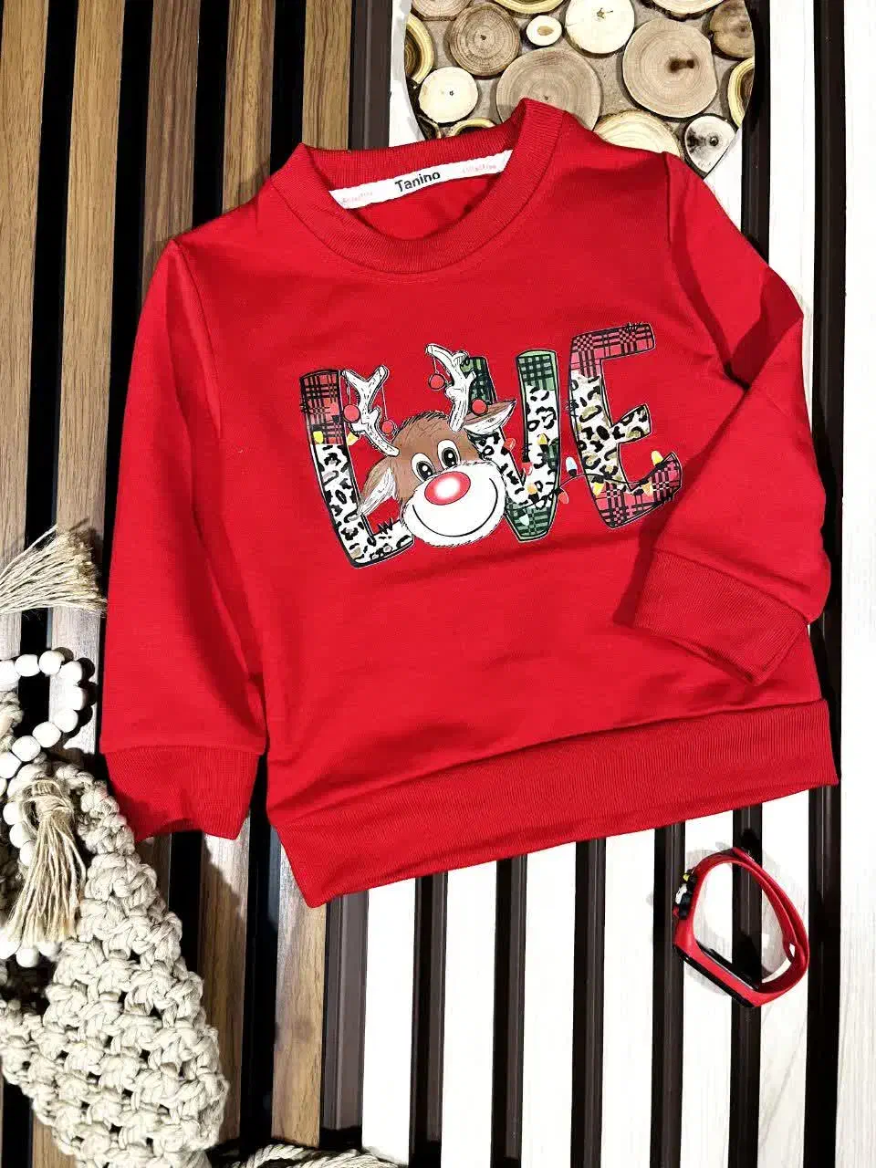 لباس|لباس|شهرکرد, |دیوار