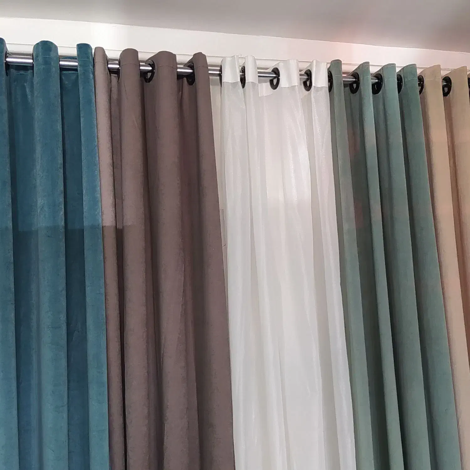 فروش کاغذ دیواری اعلا|مصالح و تجهیزات ساختمان|ارومیه, |دیوار