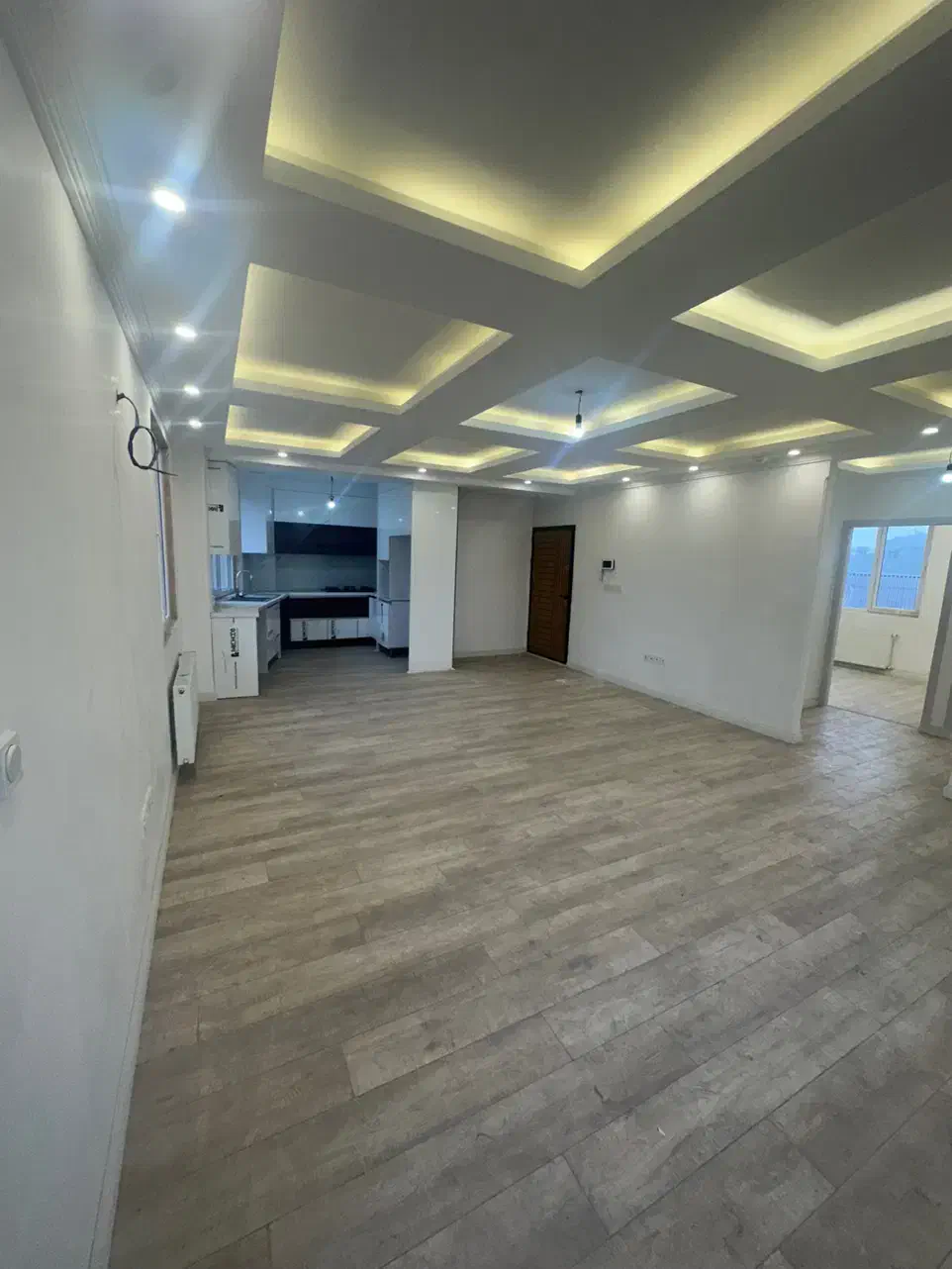 فروش واحد ۱۰۲ متری نوساز (تاپ لوکیشن) گلسار|فروش آپارتمان|رشت, گلسار|دیوار