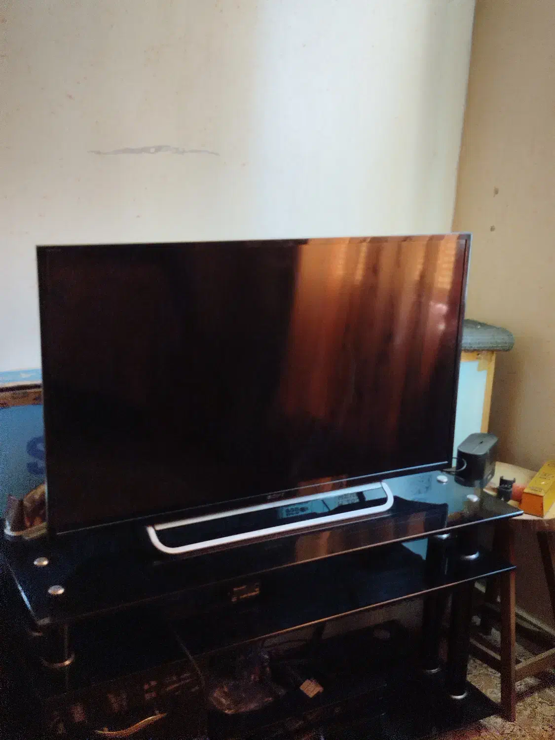 تلویزیون سونی|تلویزیون و پروژکتور|ری, ظهیرآباد|دیوار