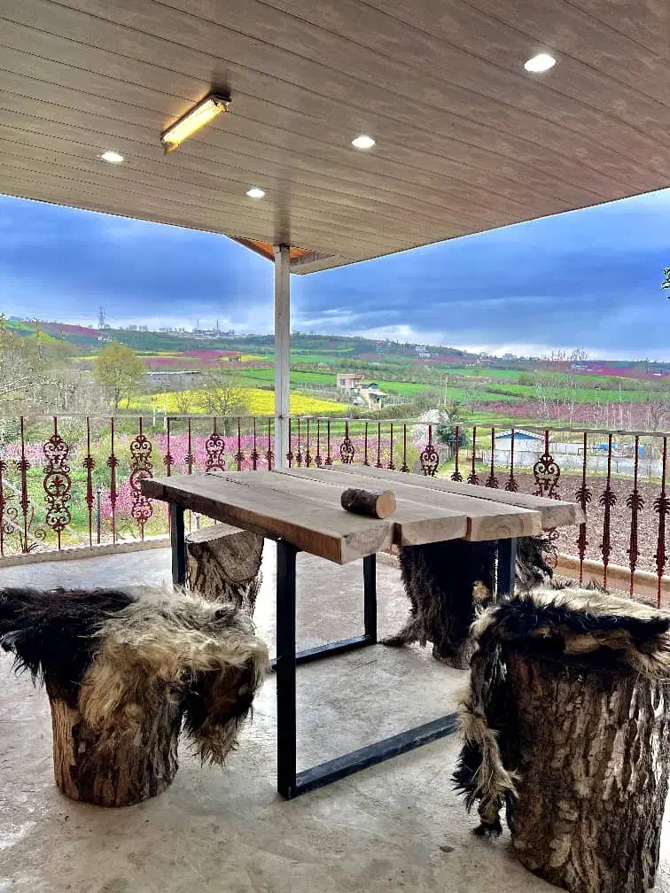 خونه باغ دربست(ساری)|اجارهٔ کوتاهمدت ویلا و باغ|سورک, |دیوار