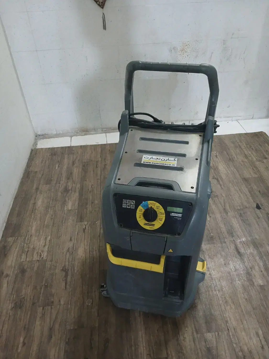 بالابرهیدرولیکی ،اسکرابرالمانی ،بخارشوی کارچر|ابزارآلات|کرمان, |دیوار