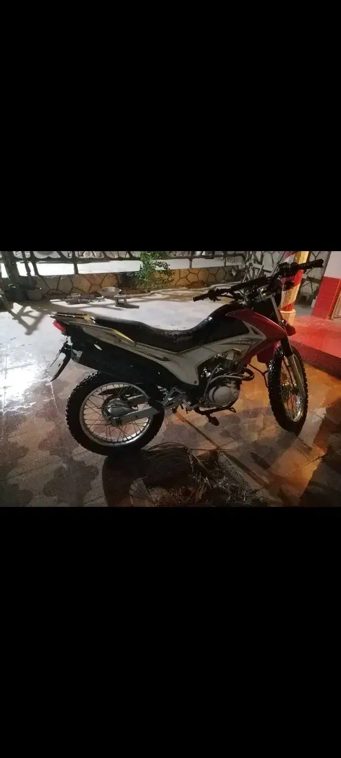 فروش موتورت یل ۲۰۰ پرواز|موتورسیکلت|سعدآباد, |دیوار