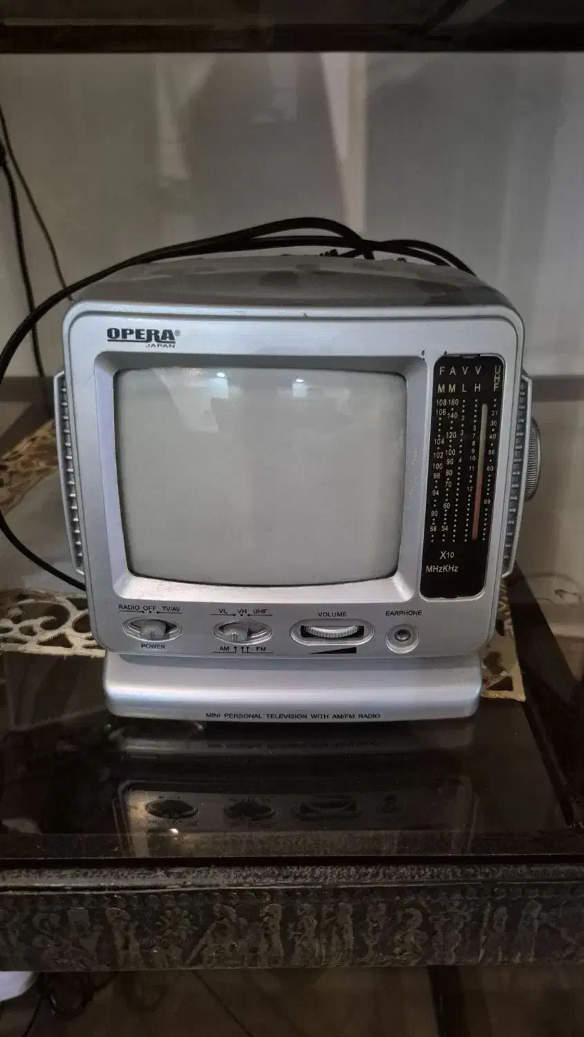 تلویزیون|تلویزیون و پروژکتور|رشت, استقامت ۱|دیوار