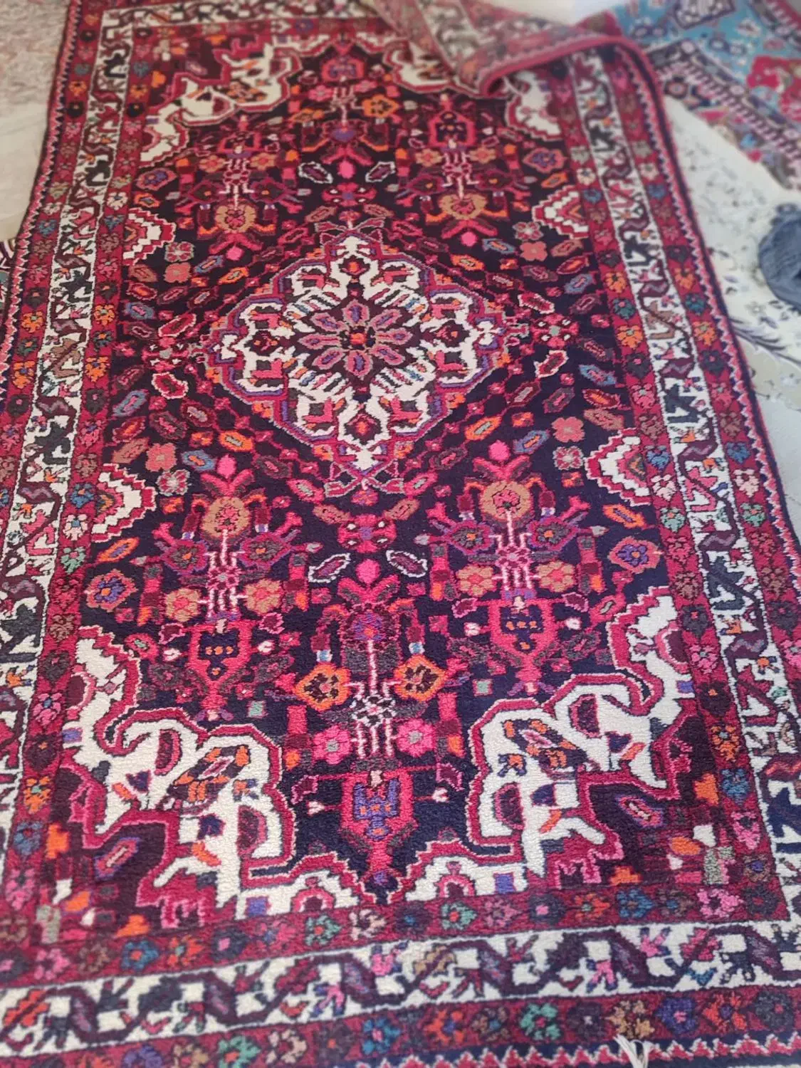 فرش دستباف|فرش|کرمانشاه, |دیوار