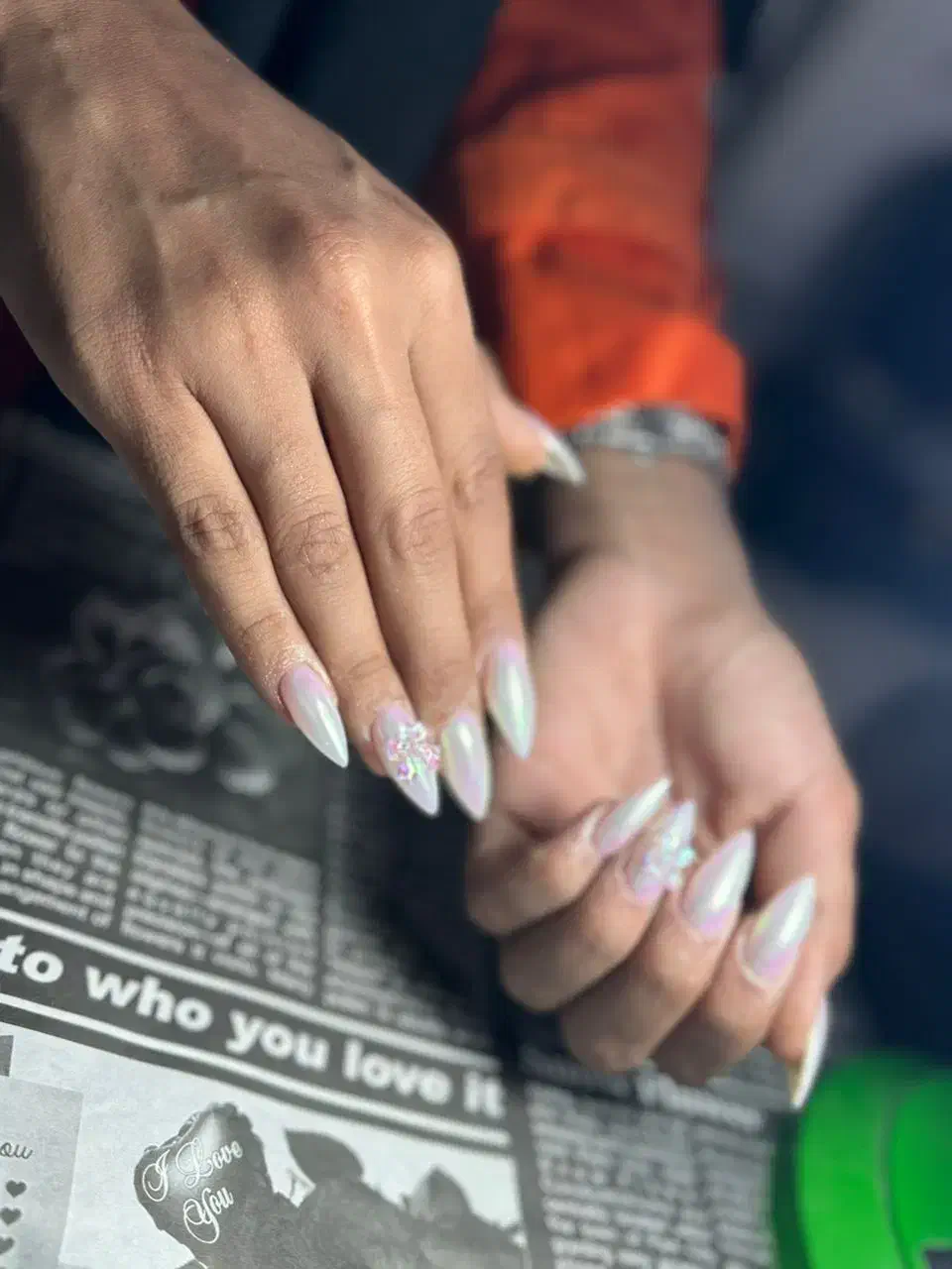 کاشت و ترمیم ناخن|خدمات آرایشگری و زیبایی|پرند, فاز ۲|دیوار