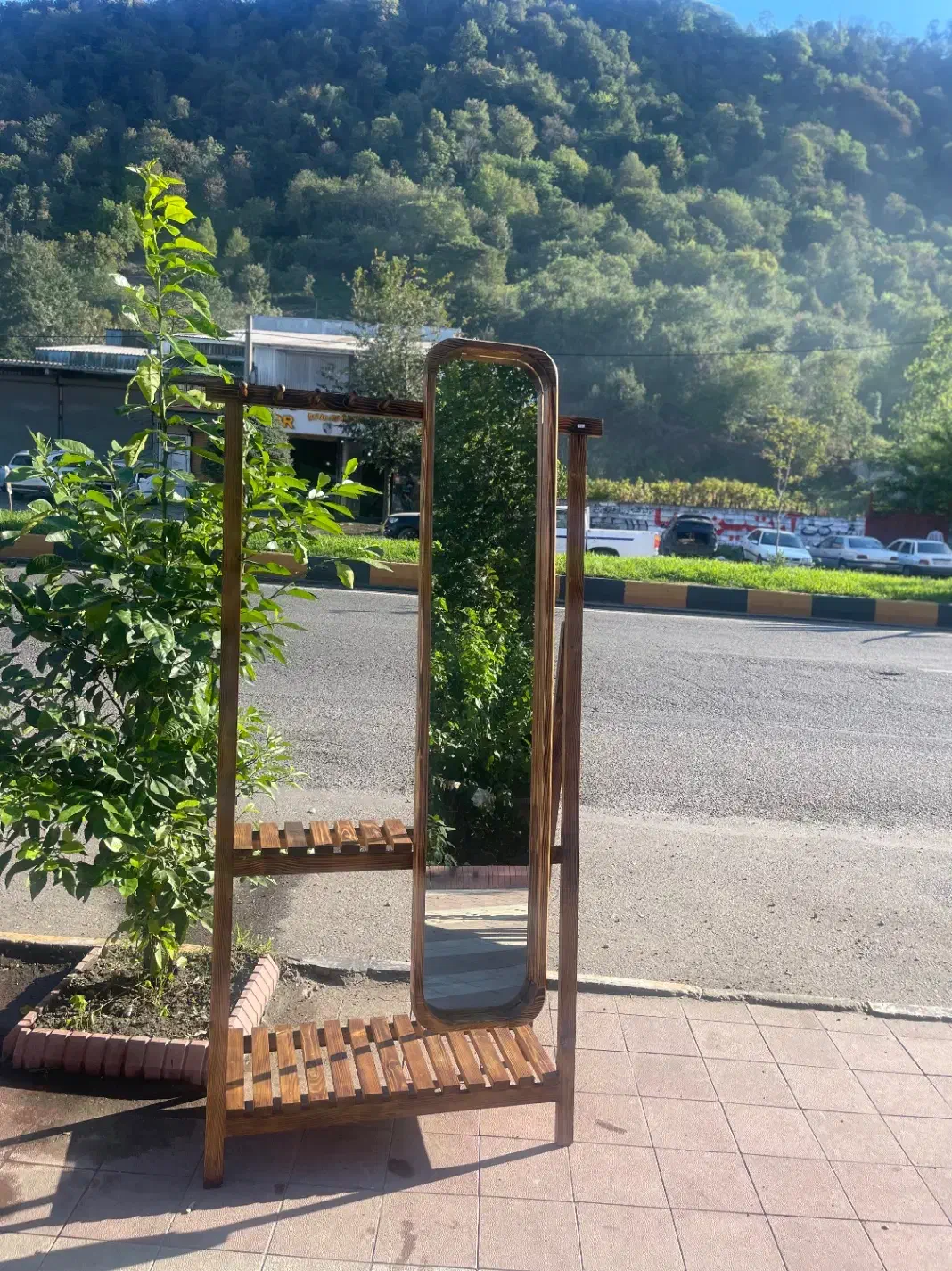 آینه|آینه|لاهیجان, گلستان|دیوار