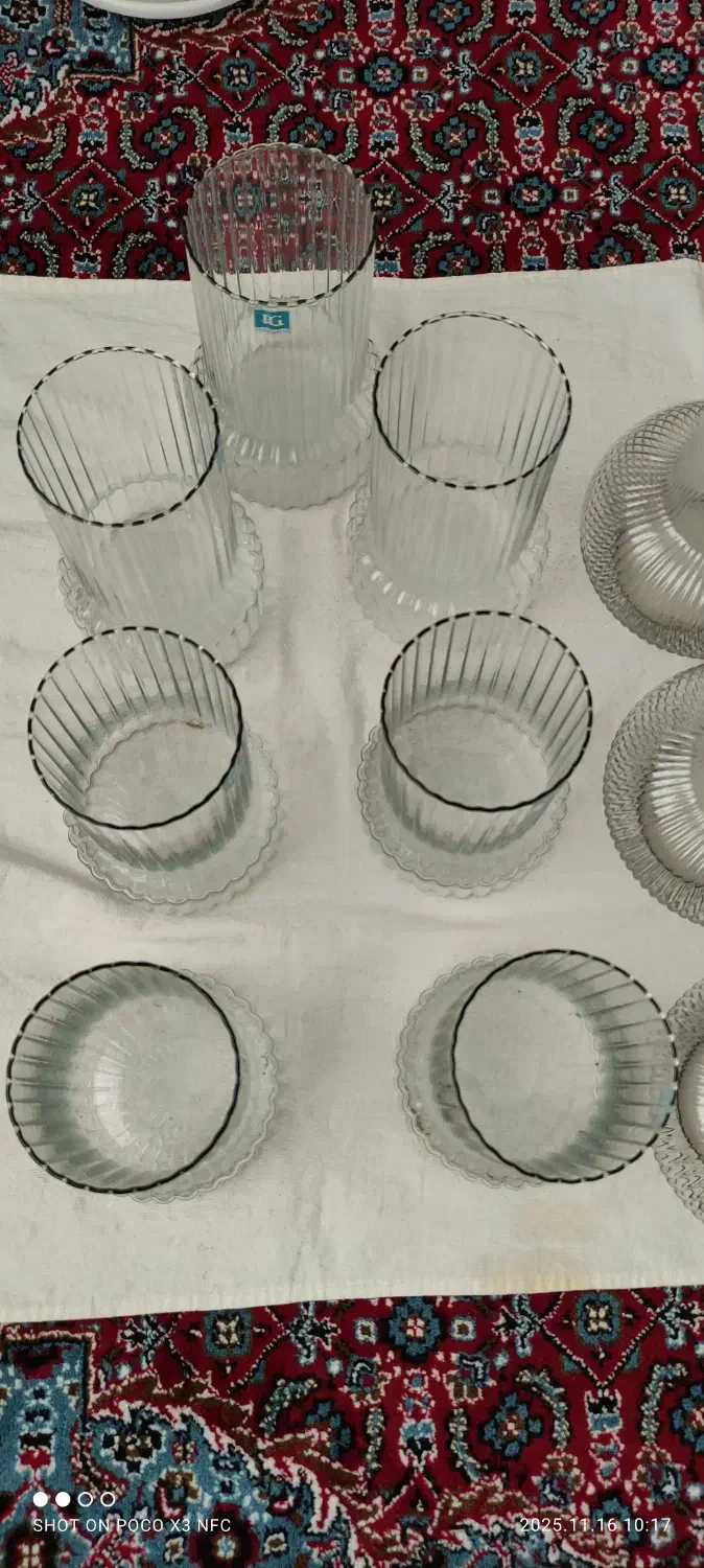 فروش تعدادی شیشه برای دسته گل، بامبو، خرس والنتاین|صنایع دستی و سایر لوازم تزئینی|سنندج, |دیوار