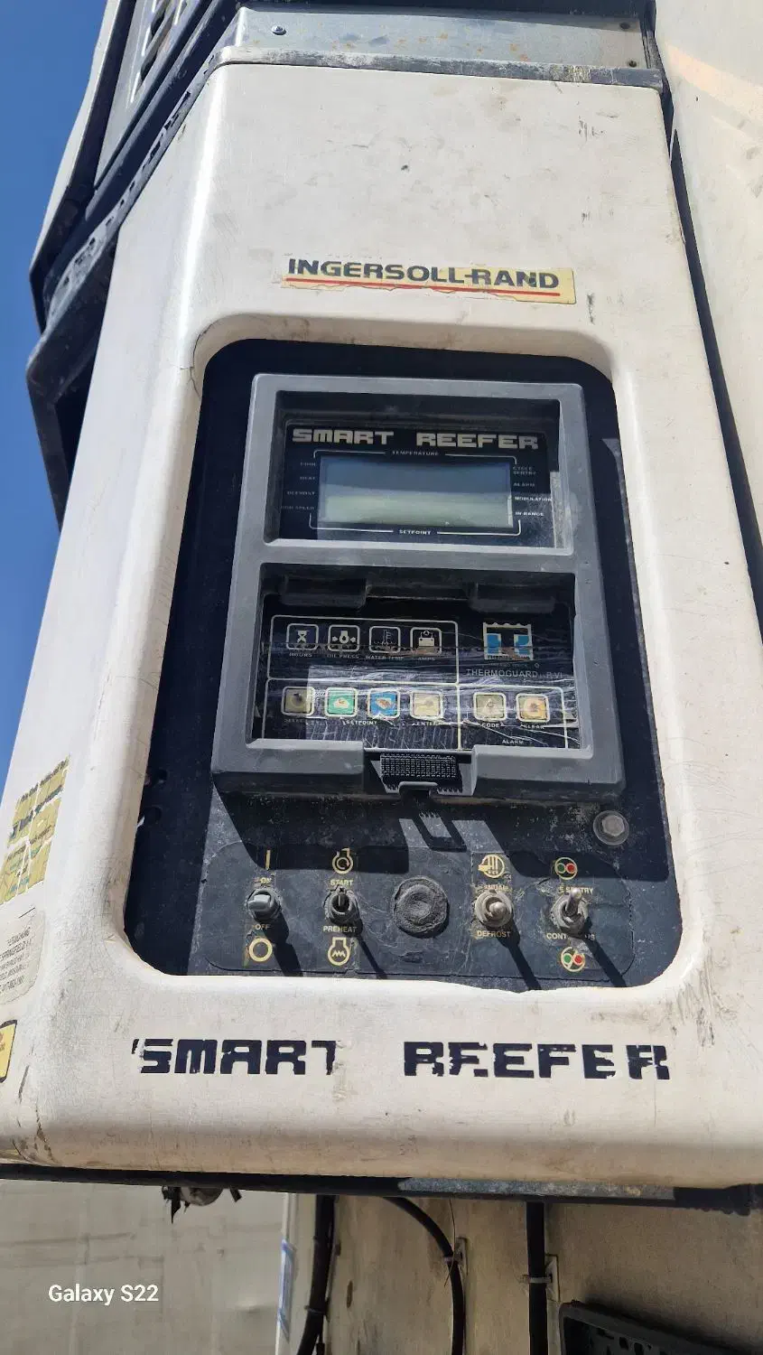 کشنده بنز ده سیلندر،تریلی یخچالی|خودرو سنگین|مشهد, طرق|دیوار