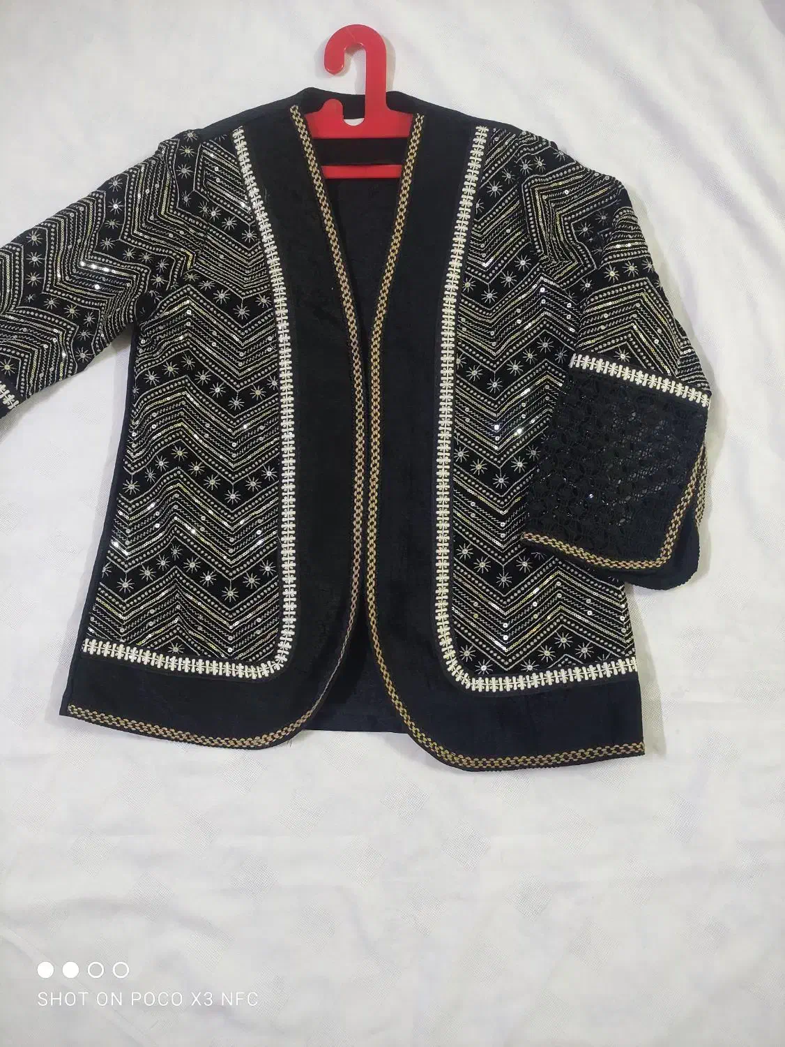 کت زنانه سایز ۴ تاوزن ۷۵و۸۰میخوره|لباس|نیشابور, گنبد سبز|دیوار