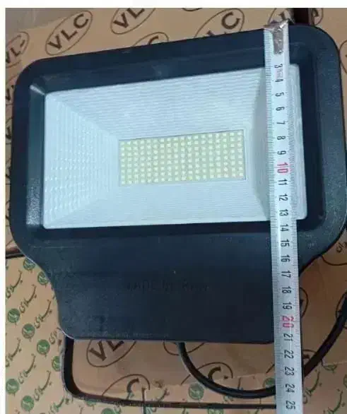 لامپ ، پروژکتور سنگین باکیفیت 100W با شدت نور زیاد|لامپ و چراغ|تبریز, |دیوار