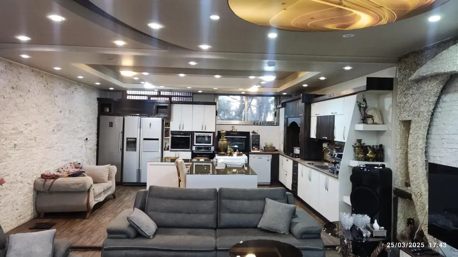 یک واحد آپارتمان 175 متری خیابان مدرس|فروش آپارتمان|شاهین‌شهر, شهرک ردانی پور|دیوار