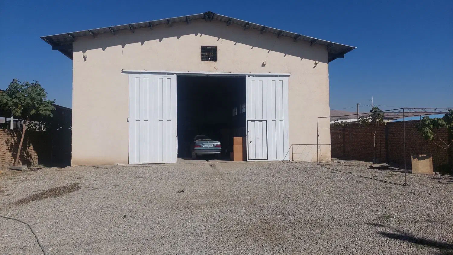 فروش سوله ۱۰۰۰ متری در شهرک صنعتی یک بروجرد|فروش دفتر صنعتی، کشاورزی، تجاری|شیروان (لرستان), |دیوار