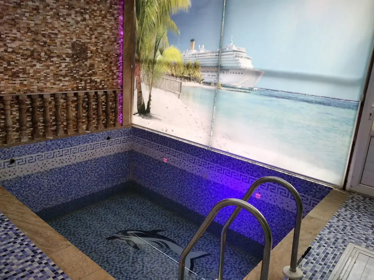 اجاره سوئیت سوییت استخردار ساعتی|اجارهٔ کوتاهمدت آپارتمان و سوئیت|مشهد, توس (بلوار توس)|دیوار