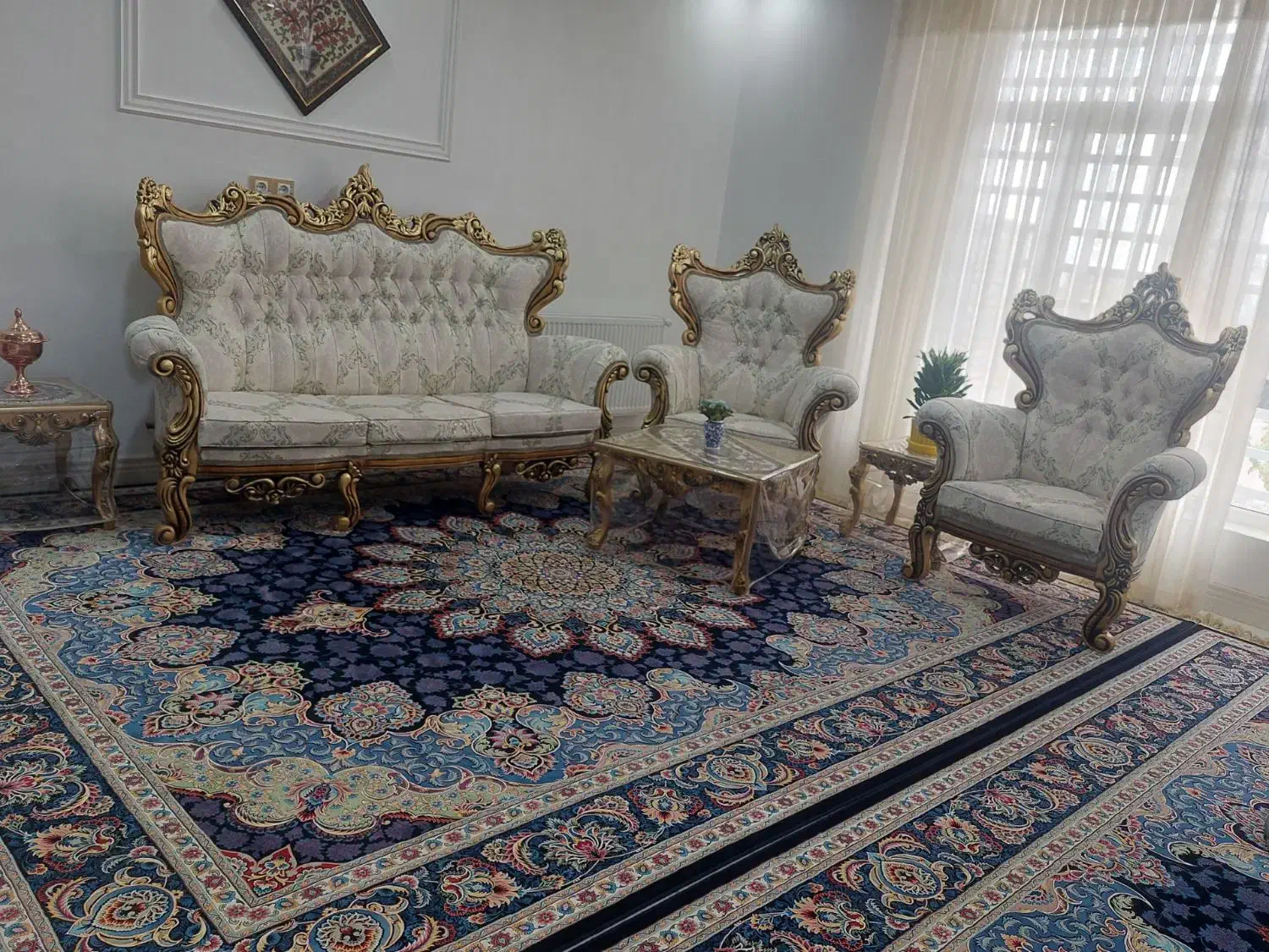 مبل کلاسیک|مبلمان خانگی و میز عسلی|بافت, |دیوار