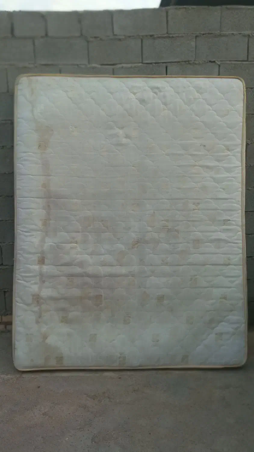 تشک دونفره تمیز|تشک تختخواب|امیدیه, |دیوار