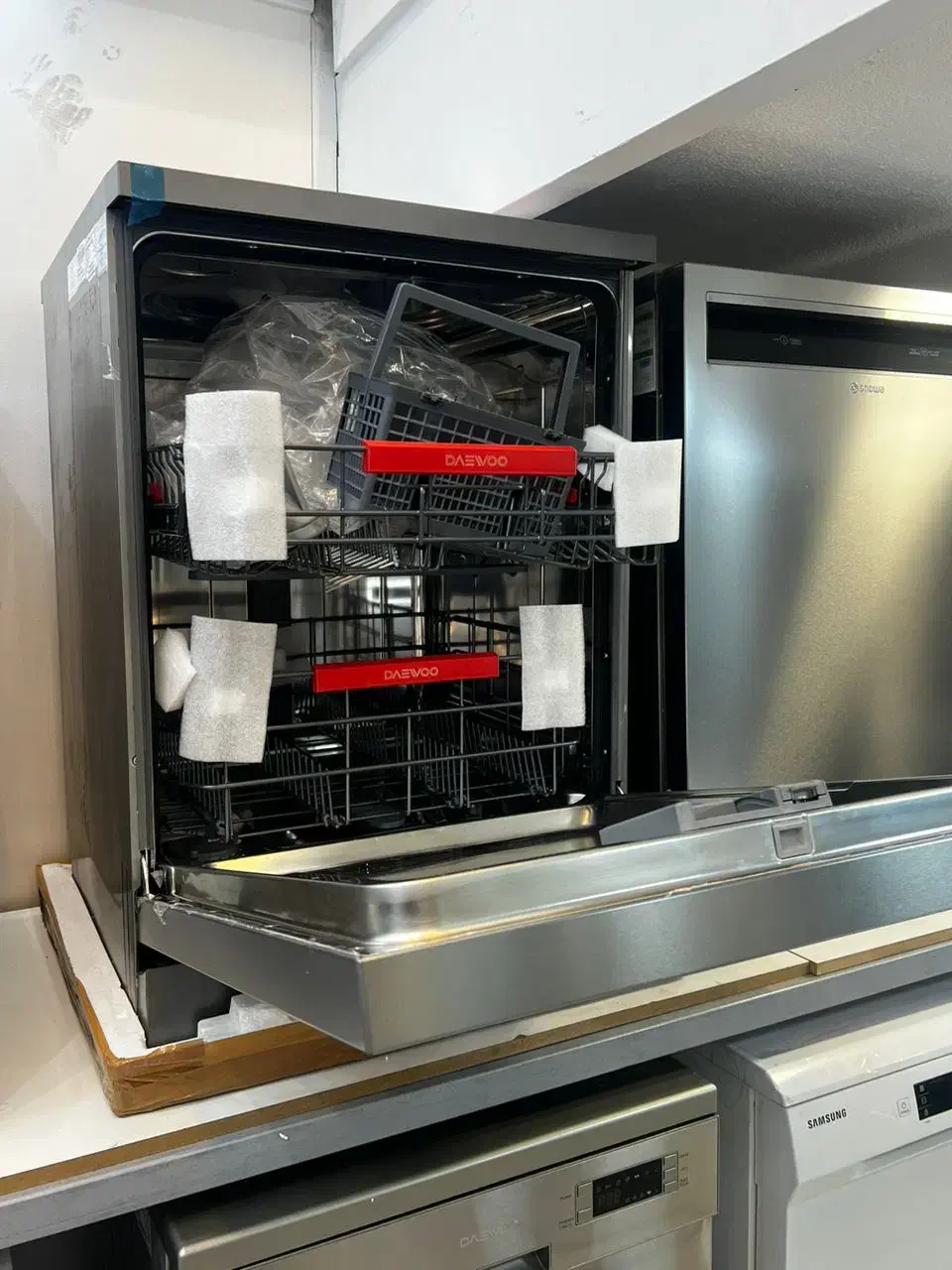 ماشین ظرفشویی دوو مدل 1252T|ماشین ظرفشویی|تهران, علم و صنعت|دیوار