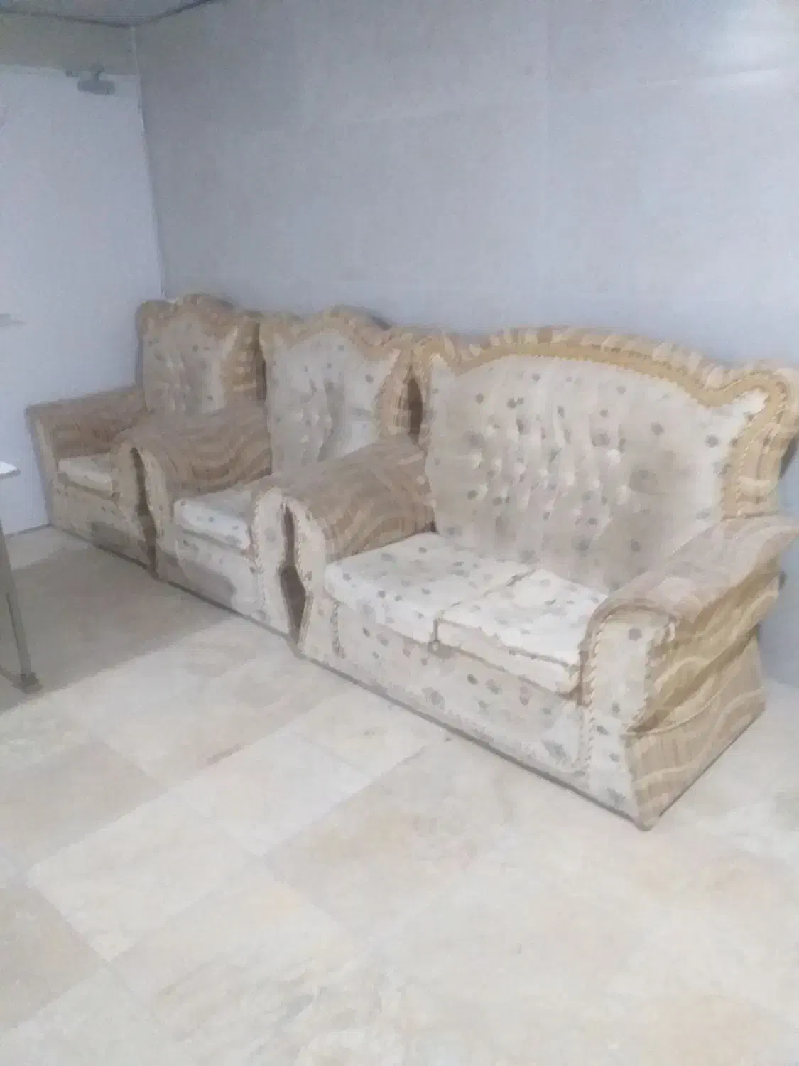 مبل|مبلمان خانگی و میز عسلی|ایلام, |دیوار