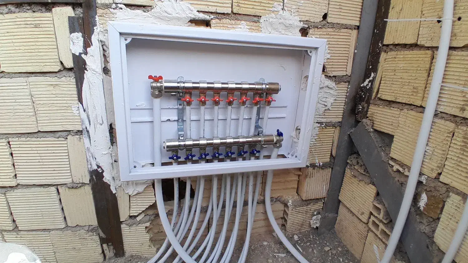 لوله کشی فاضلاب آب و پکیج و تعمیرات وشیرالات|خدمات پیشه و مهارت|خرم‌آباد, |دیوار