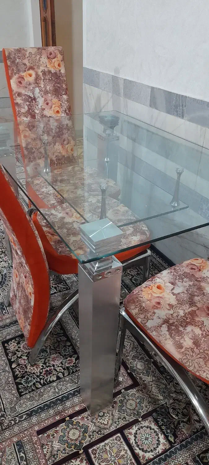 میز نهار خوری|میز و صندلی غذاخوری|بیجار, |دیوار