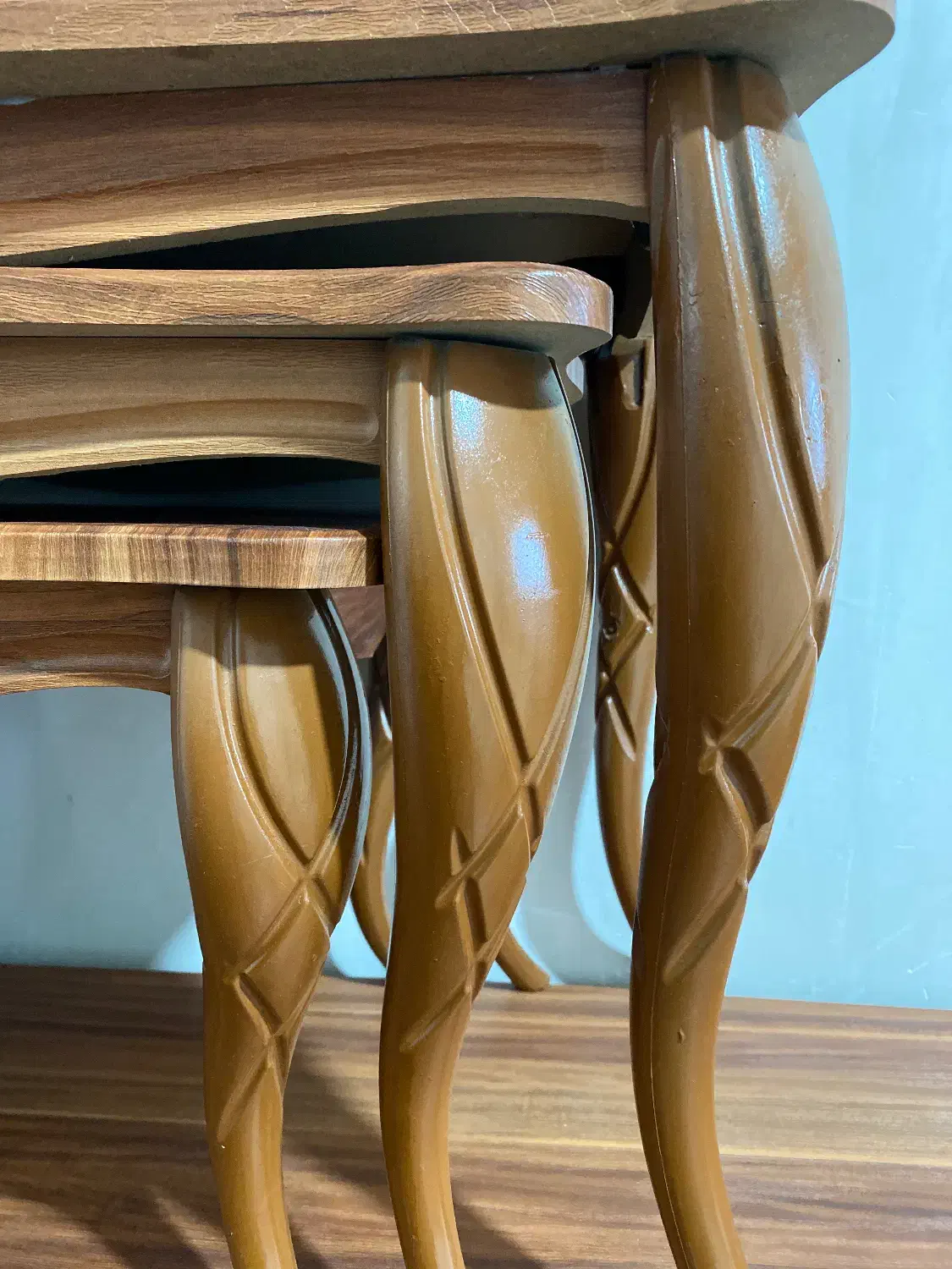 جلومبلی|مبلمان خانگی و میز عسلی|اشنویه, |دیوار