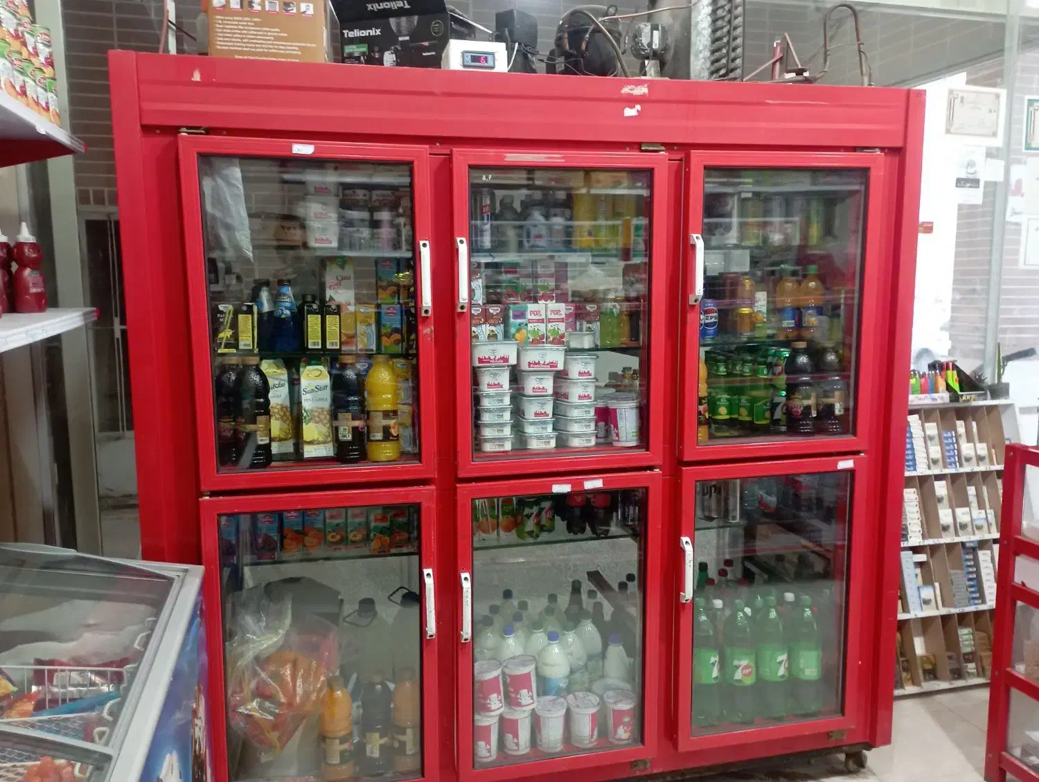 یخچال بزرگ ۶درب|فروشگاه و مغازه|شاهین‌شهر, گرگاب|دیوار