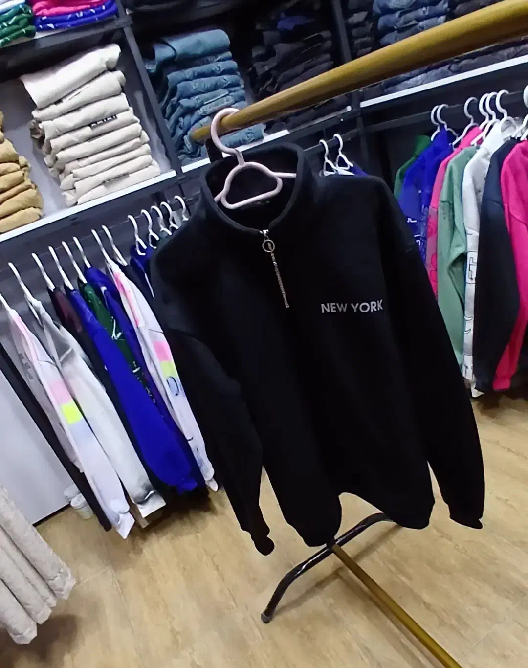 بوتیک بادسار، اَرزانسرا و کُلکـسیون قیمتشکـن|لباس|دهدشت, |دیوار