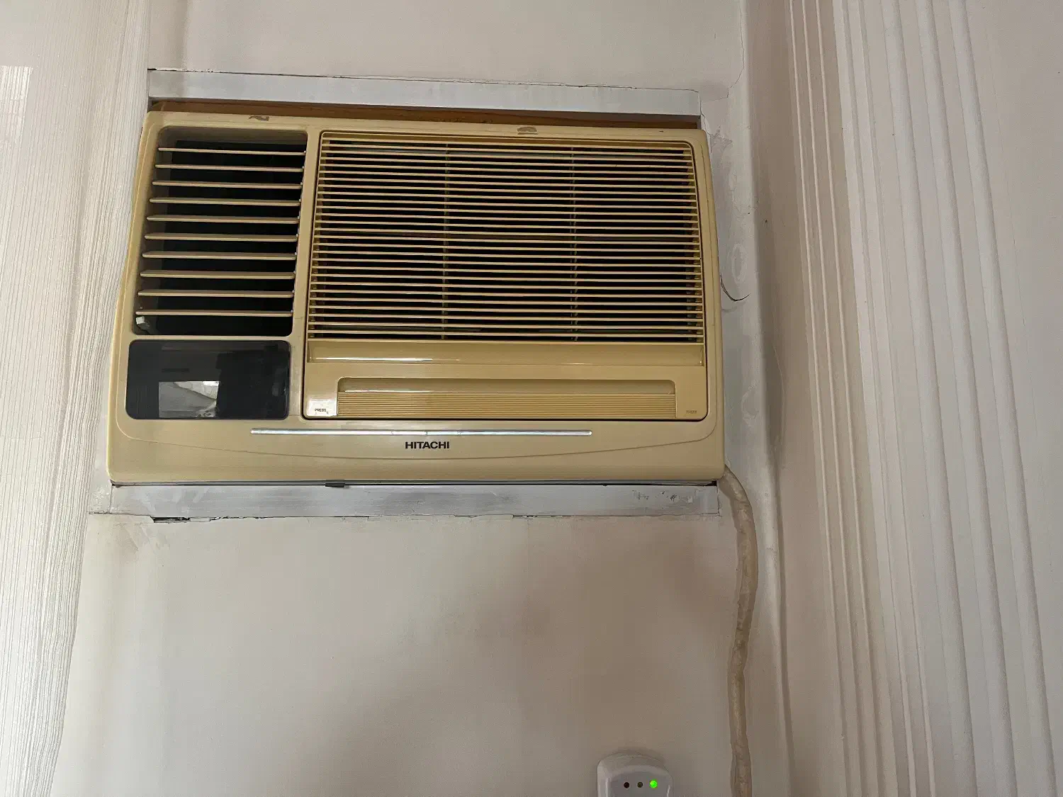 کولر پنجره ای|کولر گازی و فن‌کوئل|رشت, معلم|دیوار