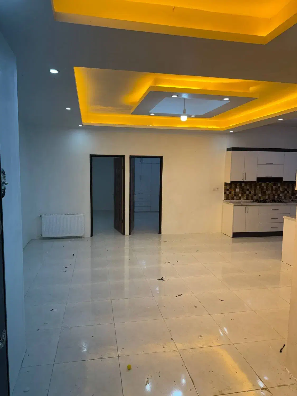 واحد۱۰۲متری صیادیه حیاط دار آپارتمانی|فروش آپارتمان|اشتهارد, |دیوار