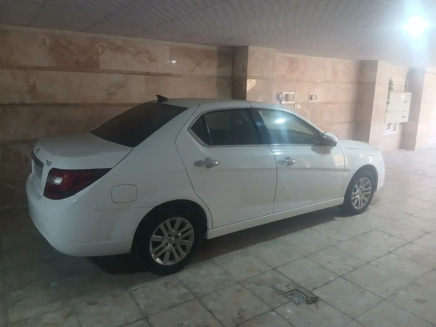 فروش دنا پلاس دنده ای|خودرو سواری و وانت|رشت, کوی بیانی|دیوار