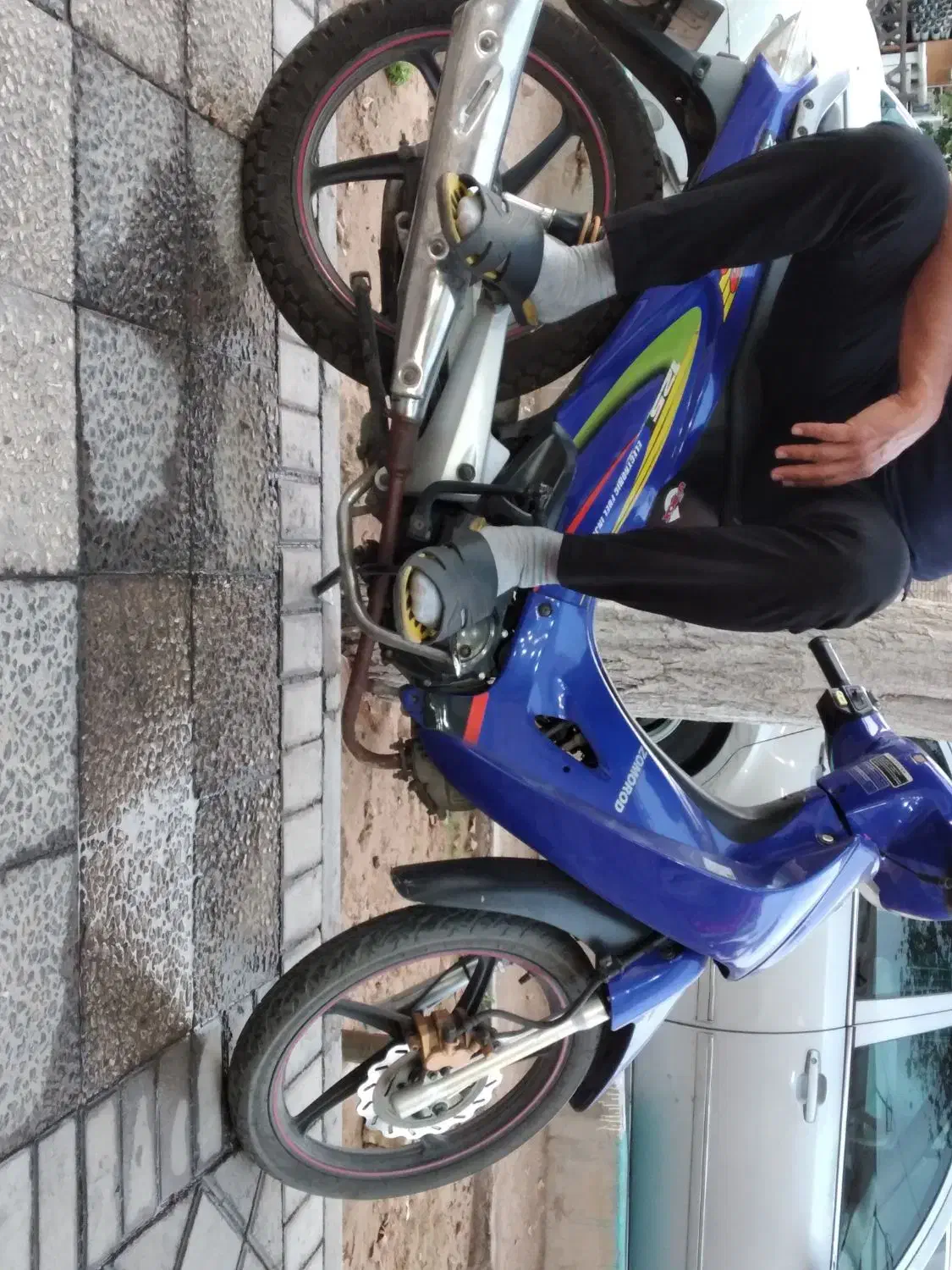 زمرد کویر رادیسون مدل۹۹|موتورسیکلت|یزد, |دیوار