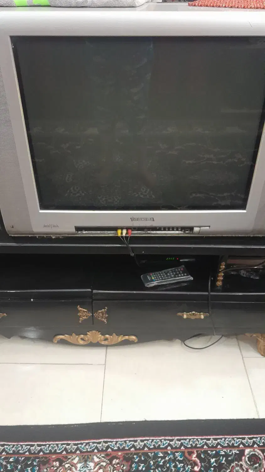 تلویزیون قدیمی|تلویزیون و پروژکتور|اراک, |دیوار