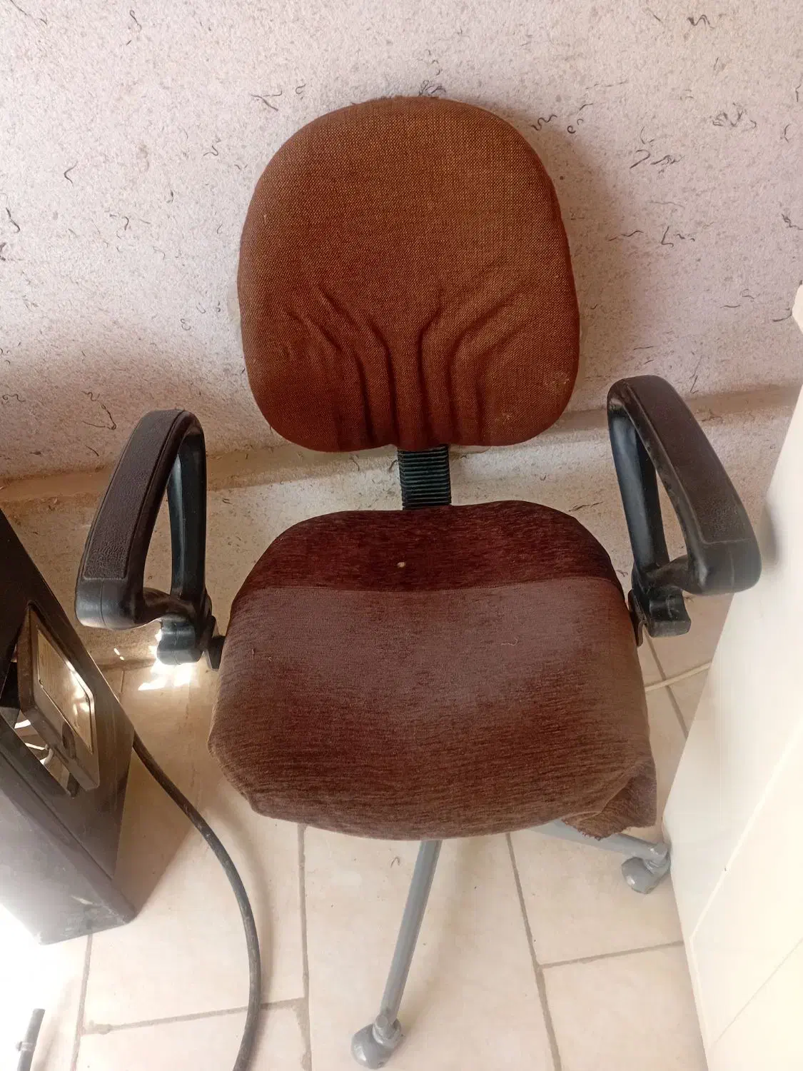 صندلی چرخ دار سالم تمیز|صندلی و نیمکت|یزد, |دیوار