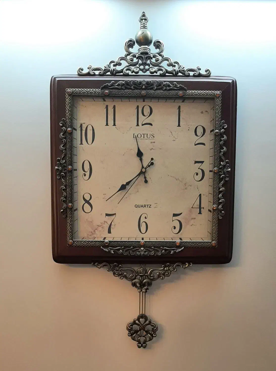 ساعت دیواری|ساعت دیواری و تزئینی|ری, شهادت|دیوار